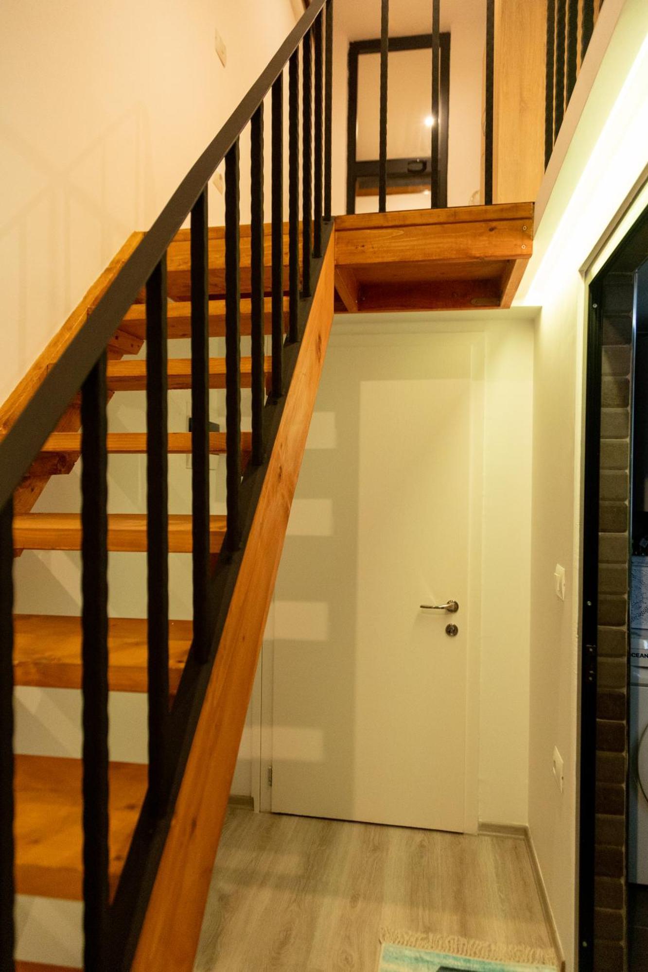 Cozy Loft-Blloku Downtown Hotel Tiranë Luaran gambar